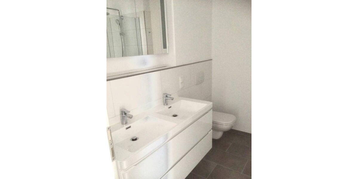 Etagenwohnung Braunschweig - 3 Zimmer, 80 m&sup2;, 1.130&euro; | Angebot:26746289
