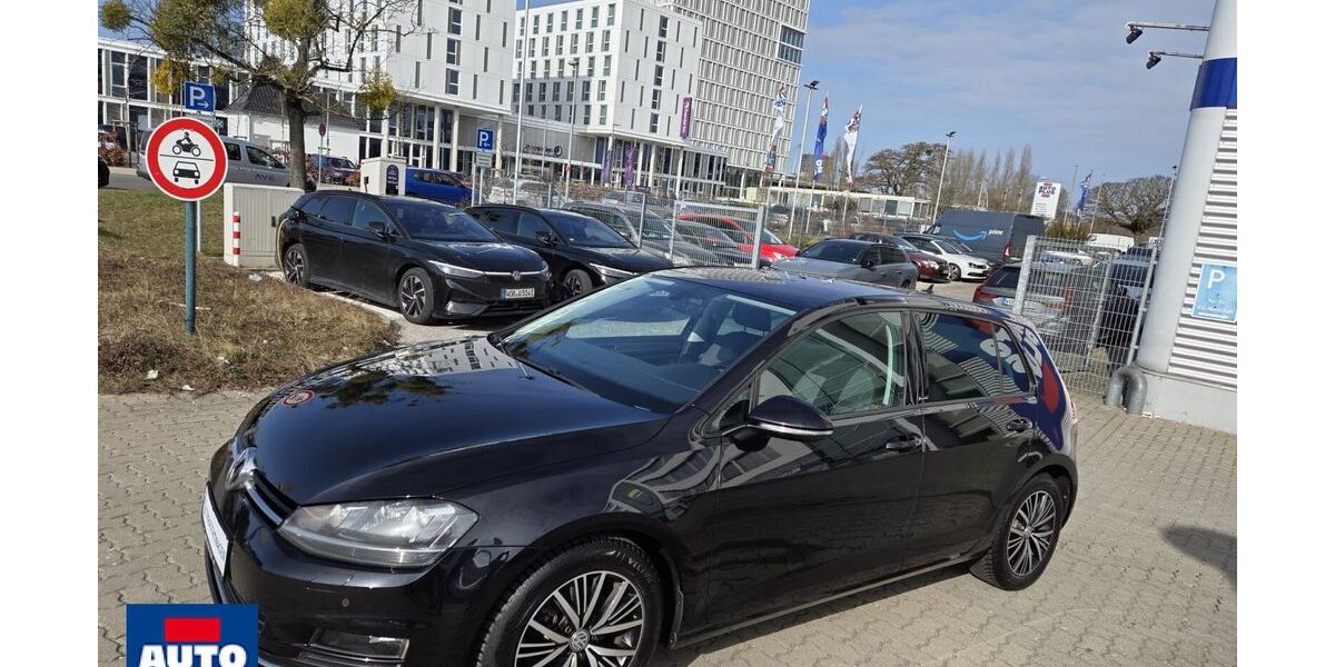 VW Golf 111.596 km 12.389 &euro; Wolfsburg 38446