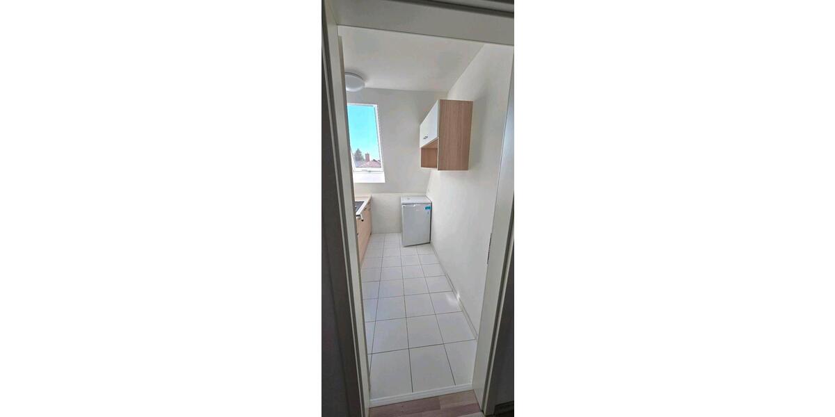 Dachgeschoßwohnung Gifhorn - 3 Zimmer, 74 m&sup2;, 810&euro; | Angebot:26072647