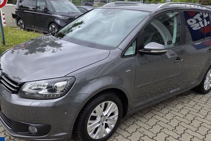 VW Touran 126.015 km 12.299 &euro; Wolfsburg 38446
