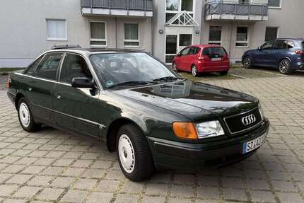 Audi 100