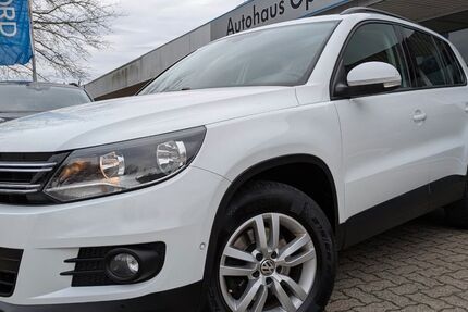 VW Tiguan 105.808 km 11.880 € Wendeburg 38176
