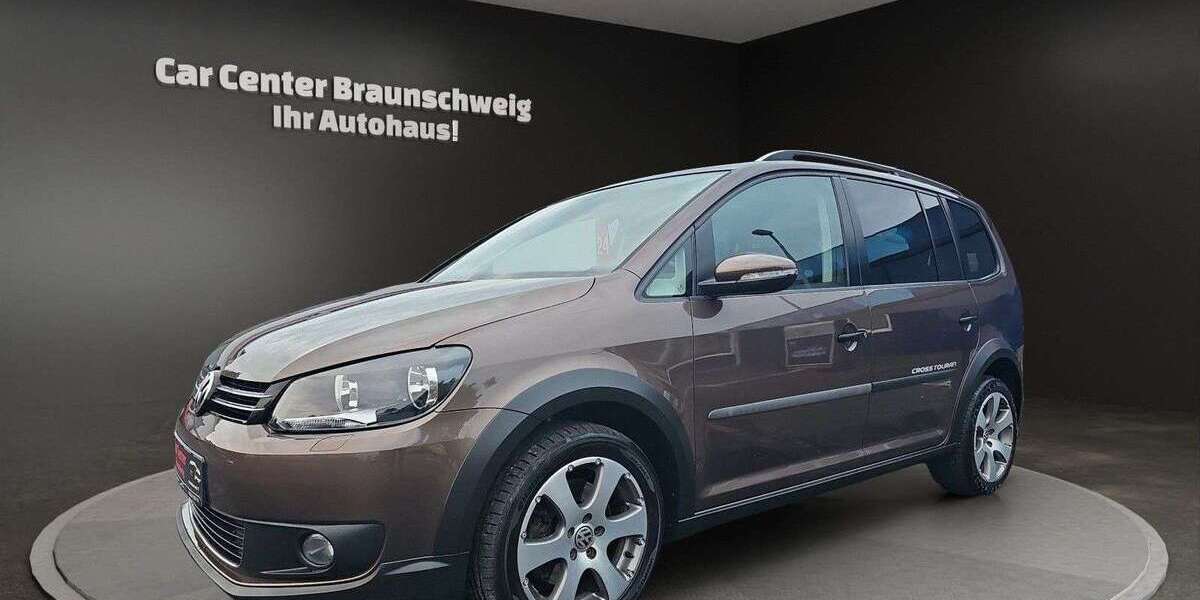 VW Touran 165.500 km 11.998 € Braunschweig 38120