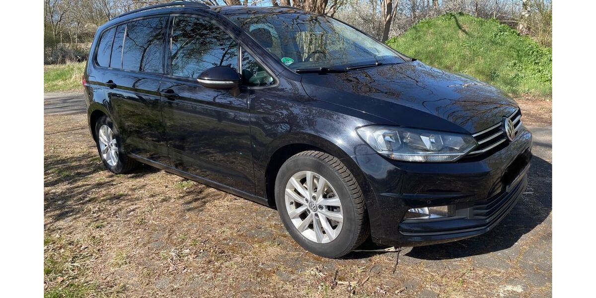 VW Touran 217.000 km 10.000 &euro; Wolfsburg 38444