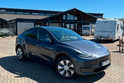 Tesla Model Y 14.500 km 33.990 &euro; Lagesbüttel (Braunschweig) 38179