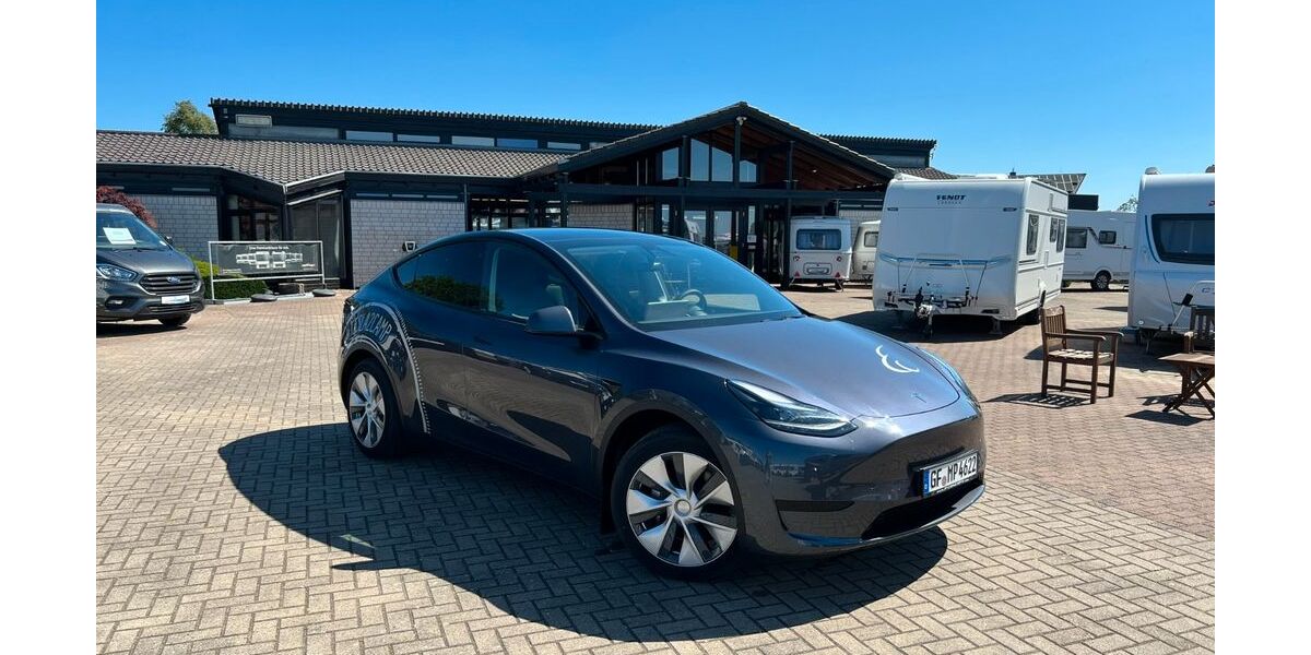 Tesla Model Y 14.500 km 36.990 € Lagesbüttel (Braunschweig) 38179