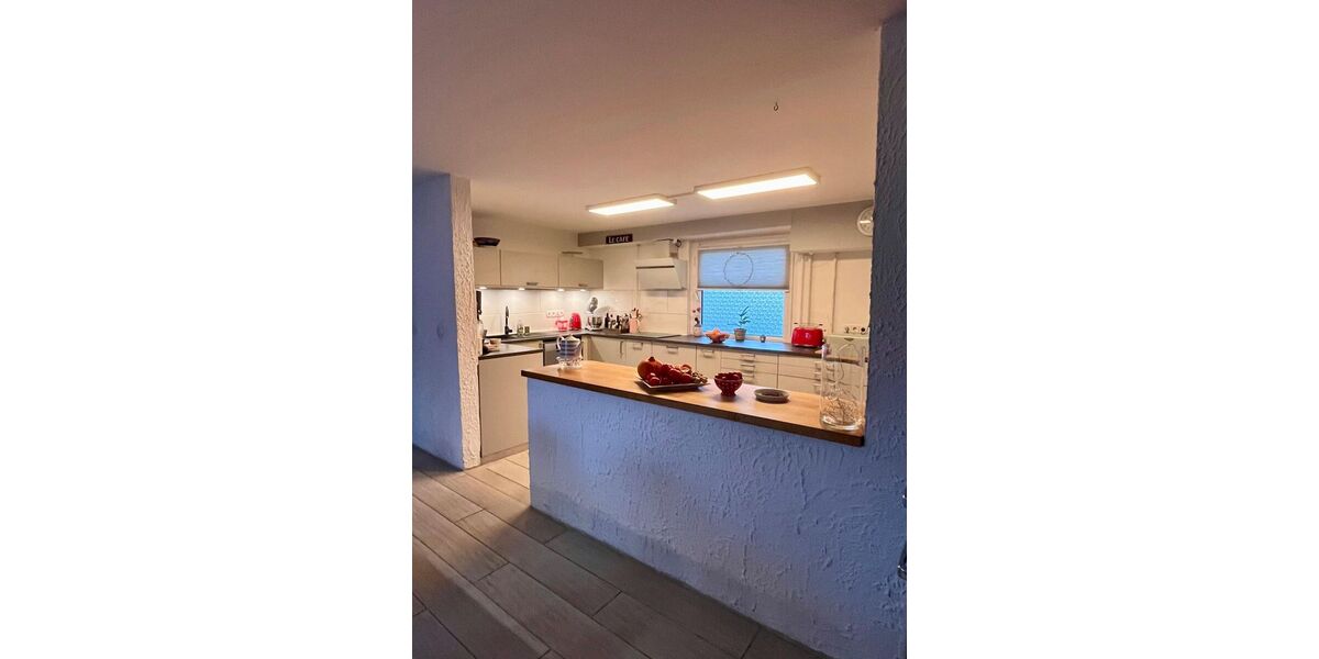 Großzügige 5-Zimmer-Wohnung mit Hausgefühl & Terrasse – perfekt für Paare - Maisonettenwohnung Schwülper | Angebot:26633519