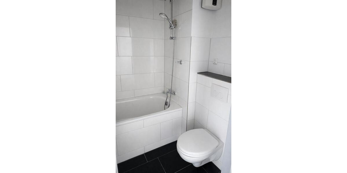 Etagenwohnung Wolfsburg Detmerode - 5 Zimmer, 85 m&sup2;, 175.000&euro; | Angebot:26148641