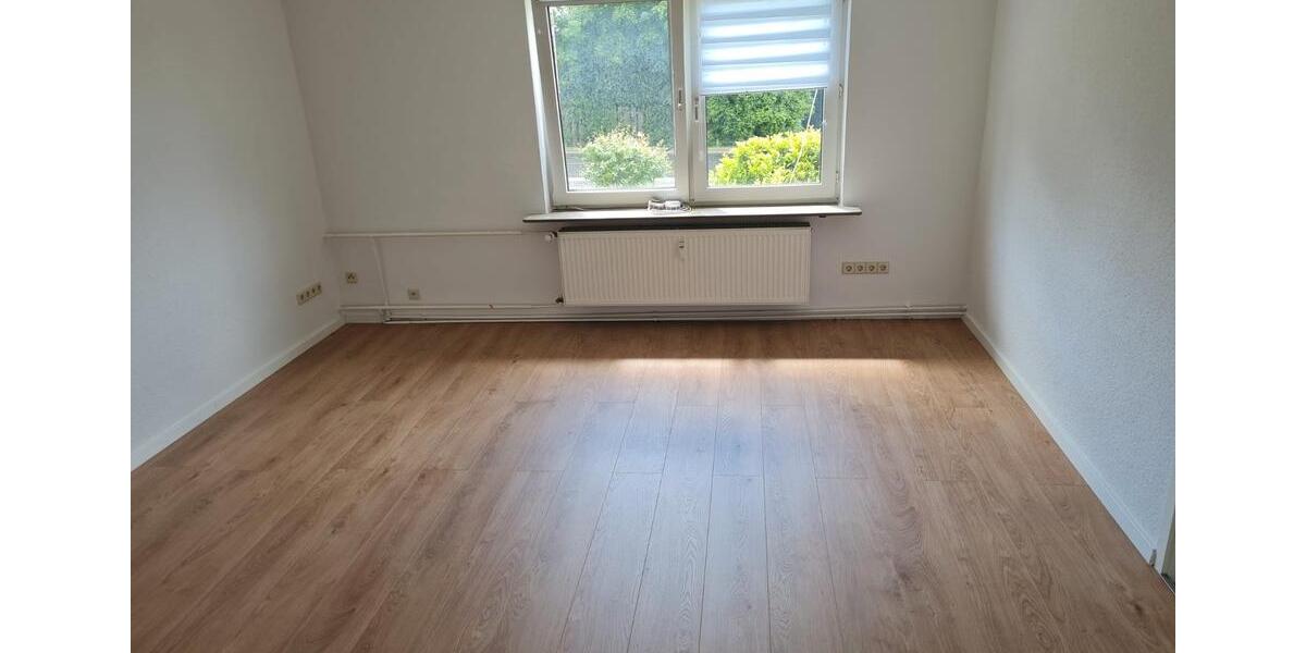 Erdgeschoßwohnung Wolfsburg Almke - 3 Zimmer, 60 m&sup2;, 500&euro; | Angebot:26665199