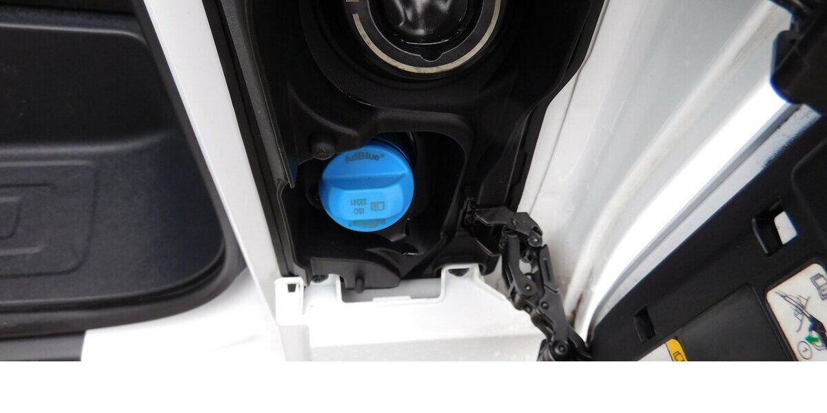 VW T7 Transporter 2.0 Lang TDI 3Sitze Navi Klima 39.100 km 31.990 &euro; Vordorf 38533