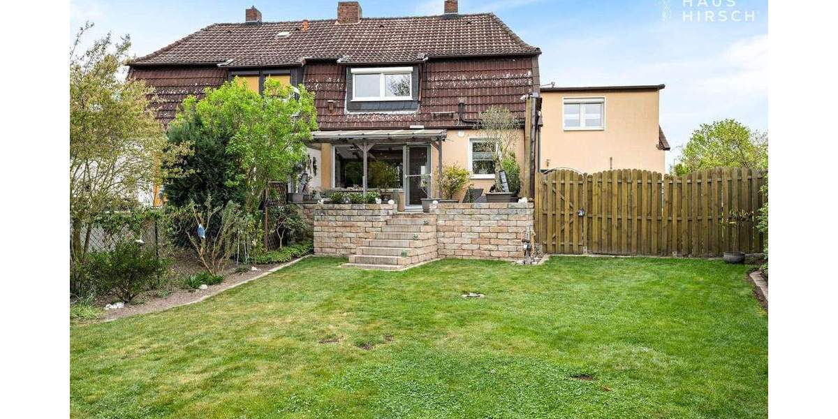 Doppelhaushälfte mit schönem Garten für Stadtmenschen 5 zimmer