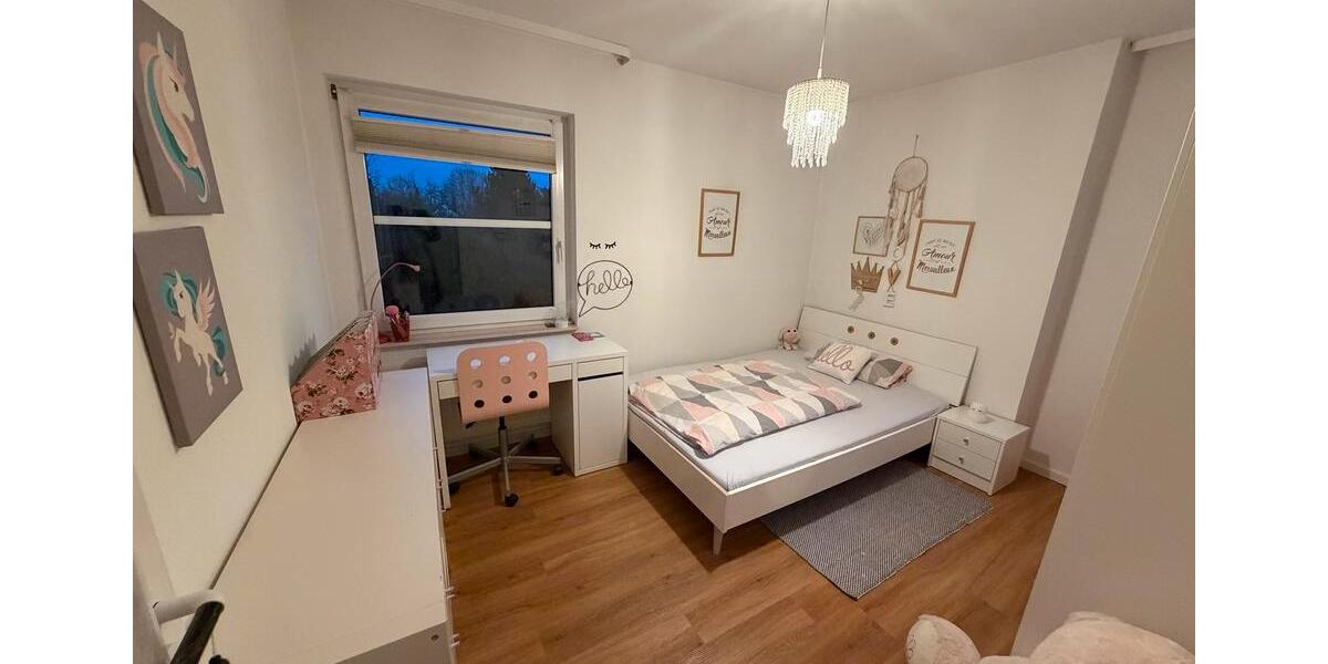 Möbliertes Einfamilienhaus 5 zimmer