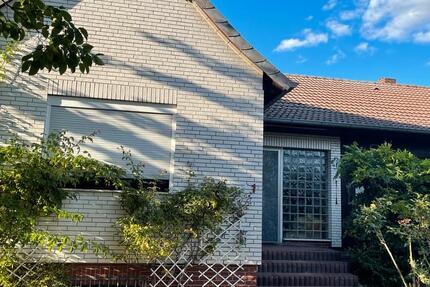 Haus Königslutter am Elm - 4 Zimmer, 120 m&sup2;, 1.150&euro; | Angebot:26319212