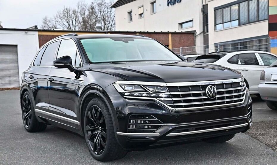 VW Touareg 44.500 km 52.000 € Velpke 38458
