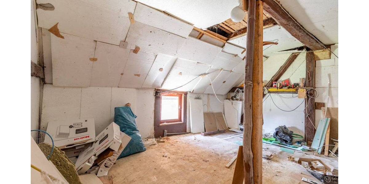 Einfamilienhaus Döhren Döhren - 6 Zimmer, 161 m&sup2;, 170.000&euro; | Angebot:25728694