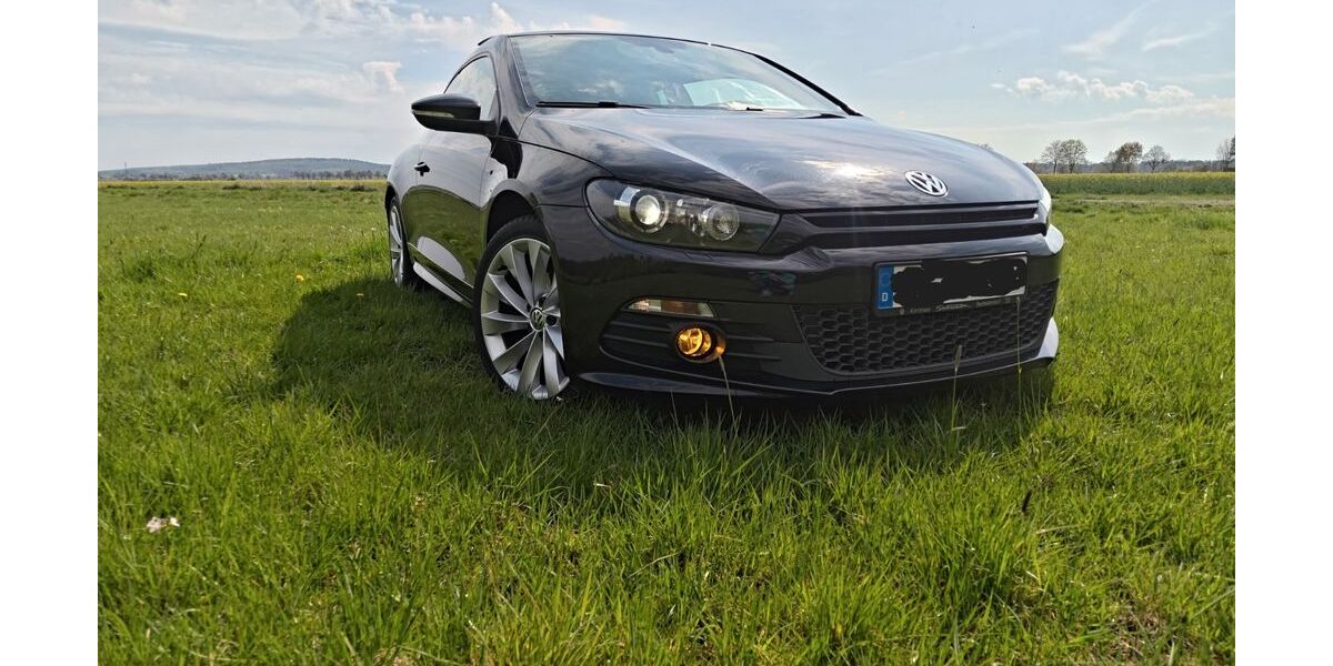 VW Scirocco 199.912 km 8.700 &euro; Cremlingen 38162