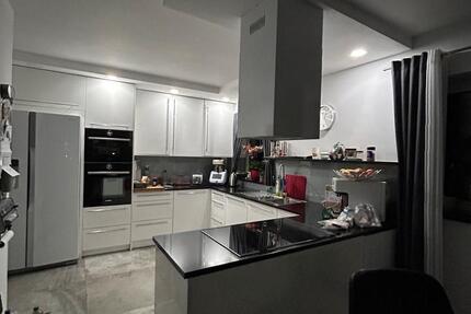 Freistehendes Haus mit Anliegerwohnung-Wolfenbüttel 9 zimmer