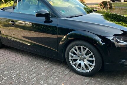Audi TT 95.000 km 11.000 &euro; Lehre 38165