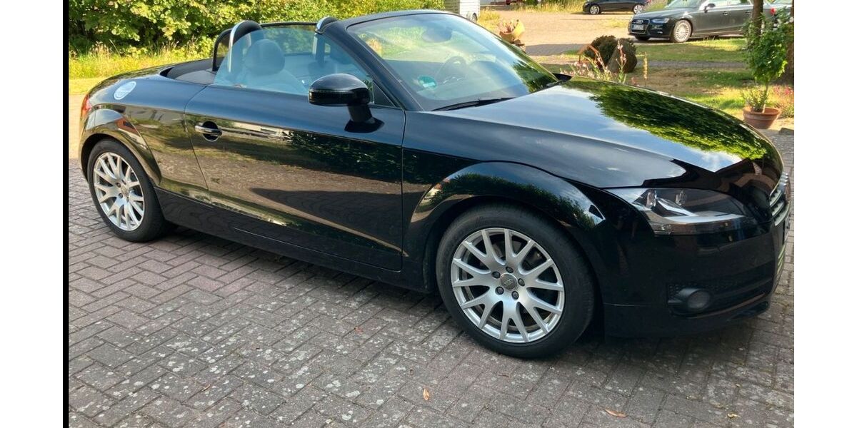 Audi TT 95.000 km 11.000 &euro; Lehre 38165