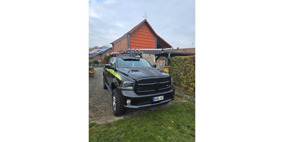 Dodge RAM 131.000 km 30.000 € Wolfsburg 38446