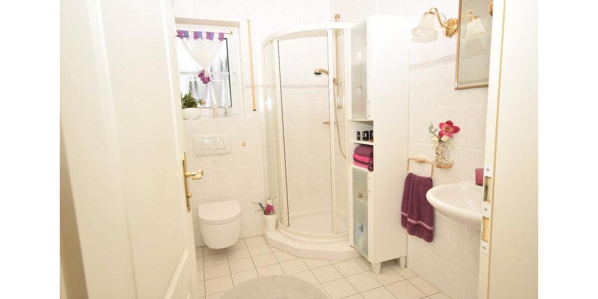 Einfamilienhaus Königslutter am Elm - 4.5 Zimmer, 155 m&sup2;, 395.000&euro; | Angebot:26802732