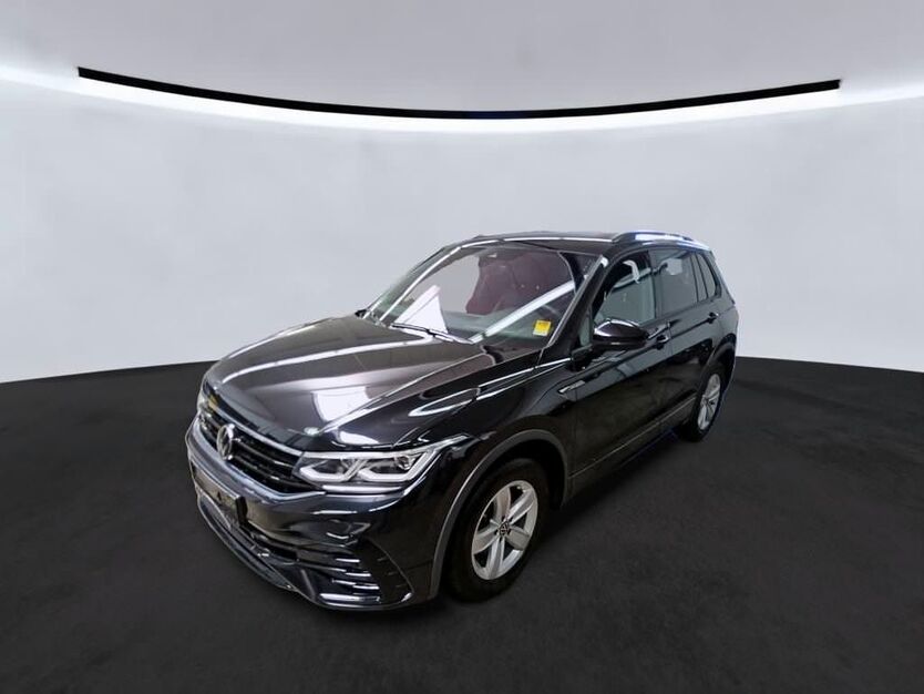 VW Tiguan 123.700 km 32.900 € Braunschweig 38120
