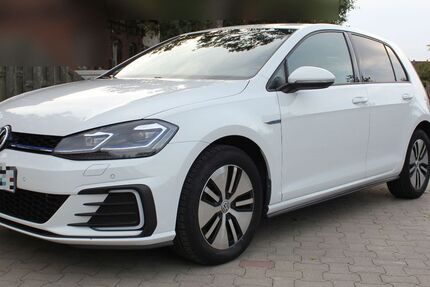 VW Golf 83.000 km 15.950 &euro; Wasbüttel 38553