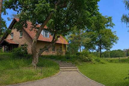 Haus Gifhorn / Winkel Winkel - 5 Zimmer, 155 m&sup2;, 1.900&euro; | Angebot:26905451