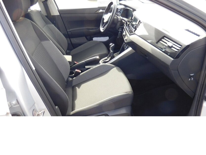 VW Polo 1.0 Life TSI BMT 4Trg Klima Navi LED 21.300 km 14.990 € Vordorf 38533