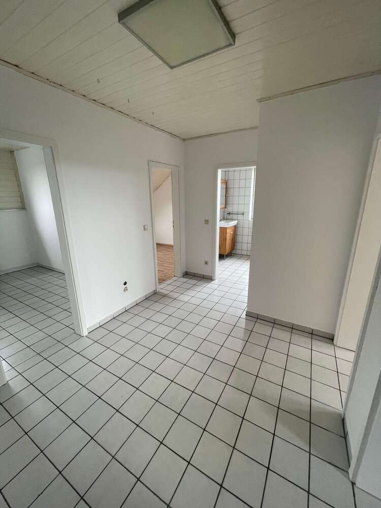 Wohnung zum Mieten in Weyhausen 475 € 65 m²