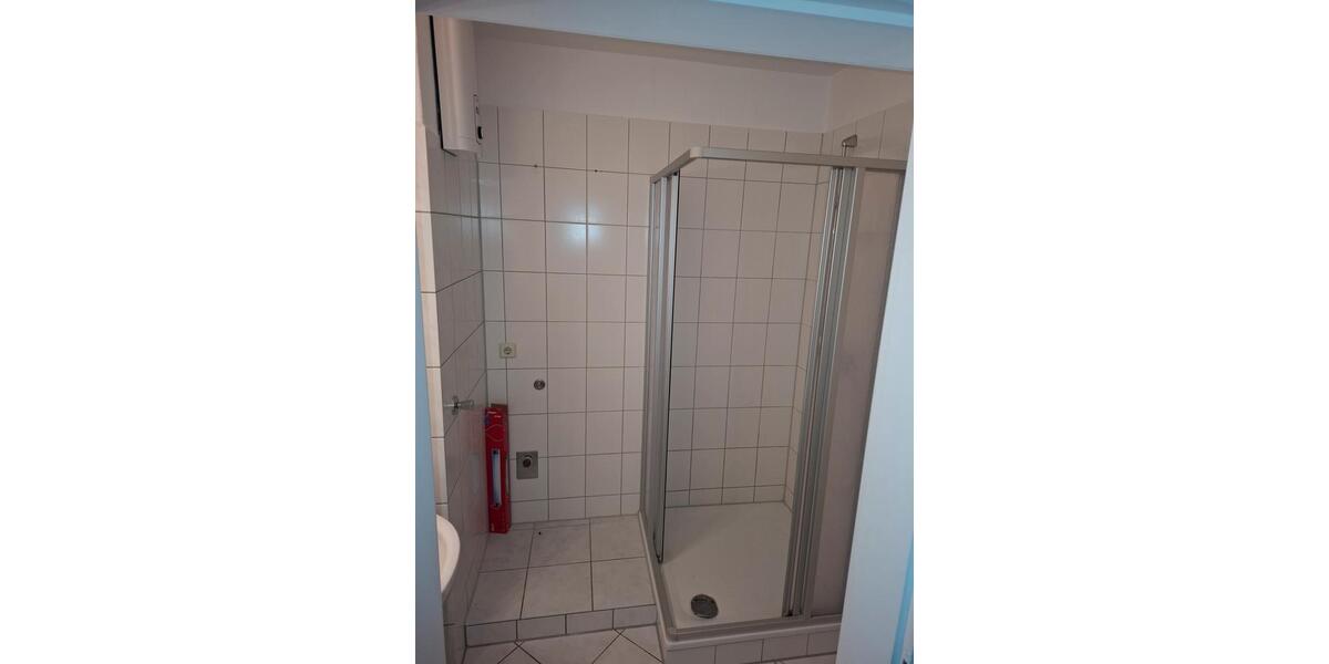 Erdgeschoßwohnung Wolfsburg Detmerode - 6 Zimmer, 151 m&sup2;, 265.000&euro; | Angebot:26262379