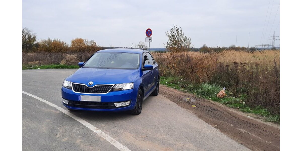 Skoda Rapid 135.500 km 7.300 &euro; Wolfsburg 38446