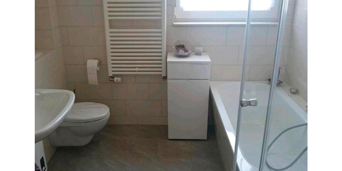 Dachgeschoßwohnung Oebisfelde-Weferlingen Weferlingen - 2.5 Zimmer, 61 m&sup2;, 120.000&euro; | Angebot:24646525