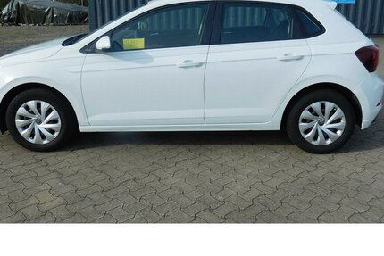VW Polo 1.0 Life MPI BMT 4Trg Klima LED 27.500 km 13.690 € Vordorf 38533