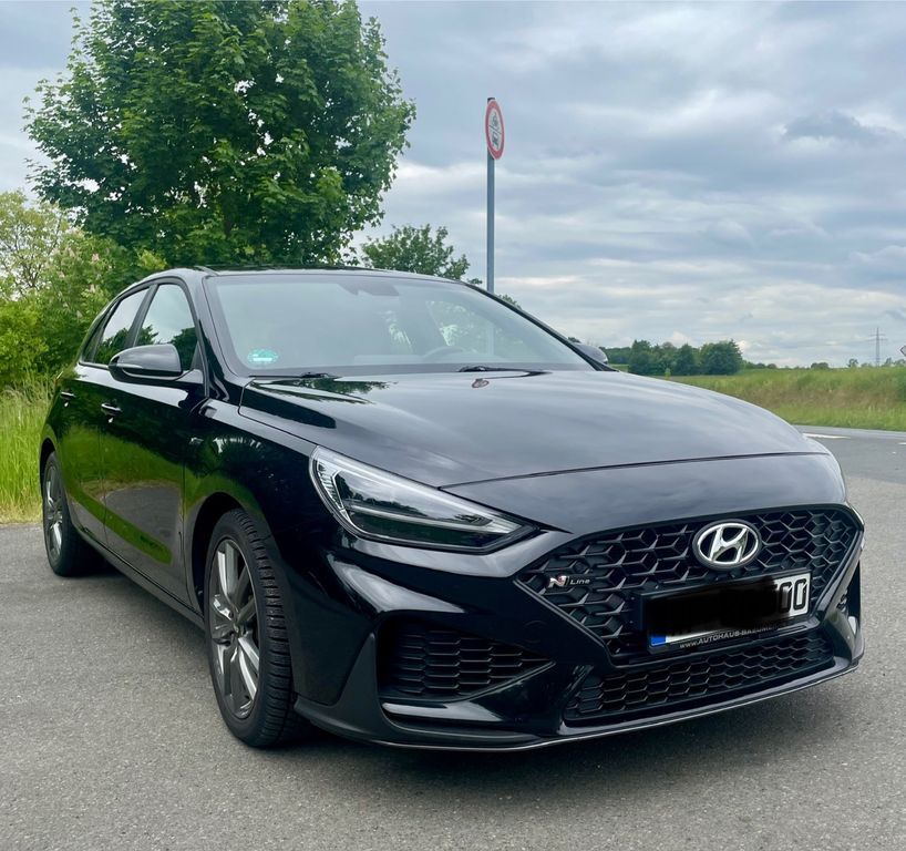 i30