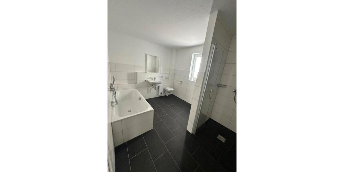 Maisonettenwohnung Tappenbeck - 4 Zimmer, 127 m&sup2;, 1.295&euro; | Angebot:24740760