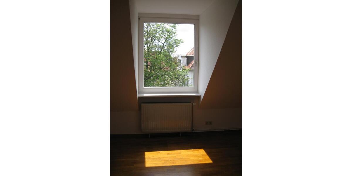 Dachgeschoßwohnung Braunschweig - 2 Zimmer, 65 m&sup2;, 610&euro; | Angebot:26316004