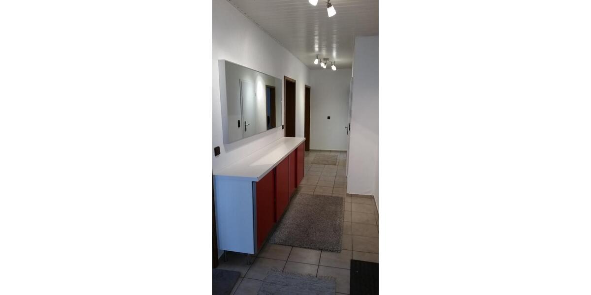 Hochparterre Wesendorf - 4 Zimmer, 116 m&sup2;, 1.040&euro; | Angebot:25933161