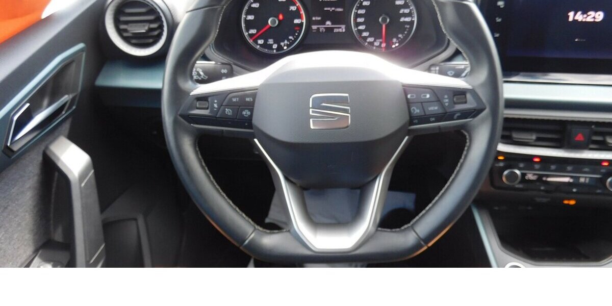 Seat Arona 1.0 X-Perience TSI BMT Navi Klima Alu 18.000 km 17.390 &euro; Vordorf 38533