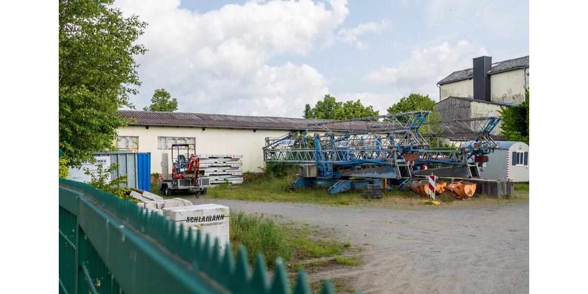 Gewerbeobjekt Tülau - 100&euro; | Angebot:23647043