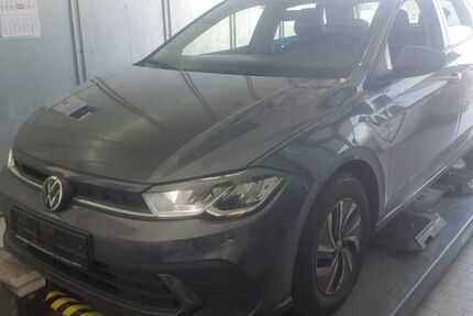 VW Polo 70.000 km 13.390 &euro; Braunschweig 38116