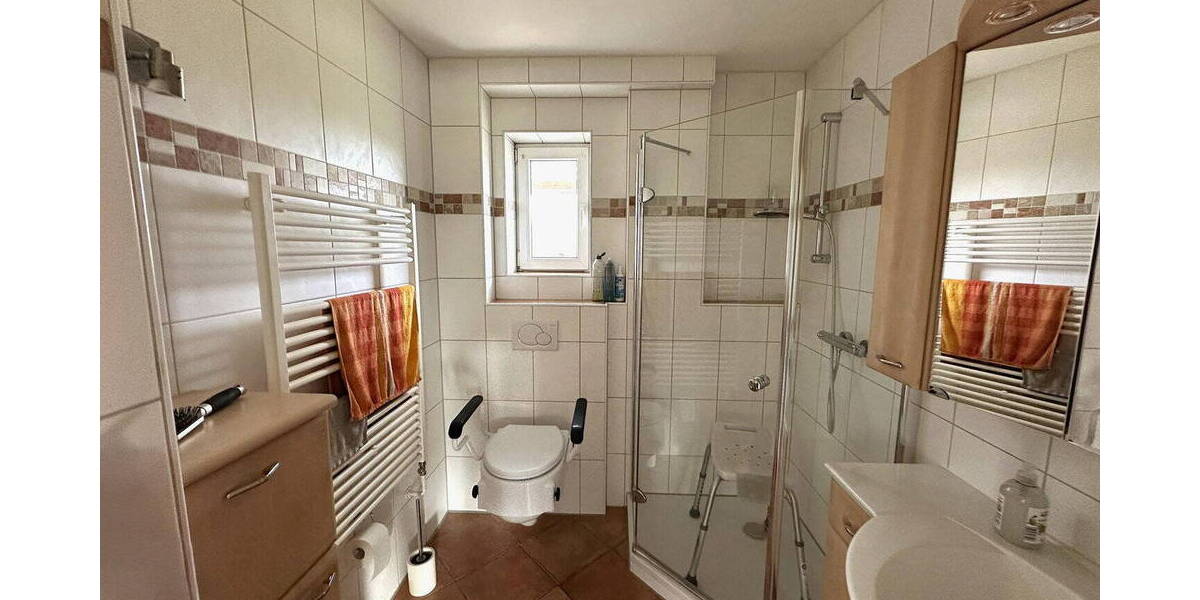 Einfamilienhaus Königslutter (Lauingen) Lauingen - 7 Zimmer, 201 m&sup2;, 250.000&euro; | Angebot:25957460
