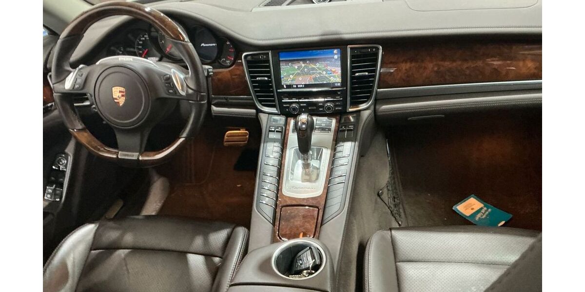 Porsche Panamera 162.966 km 21.898 &euro; Braunschweig 38118