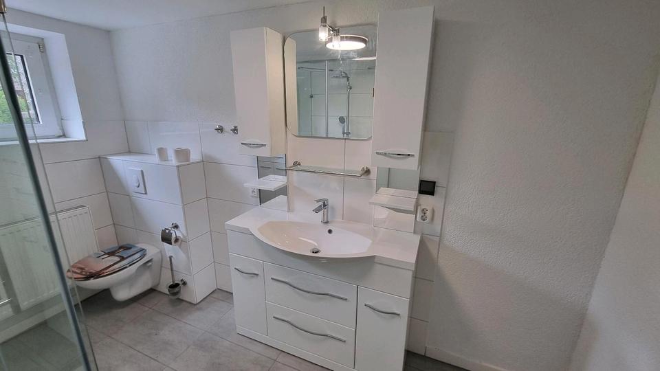 Wesendorf Kernort geräumige sanierte 3 Zimmerwohnung mit EBK 3 zimmer