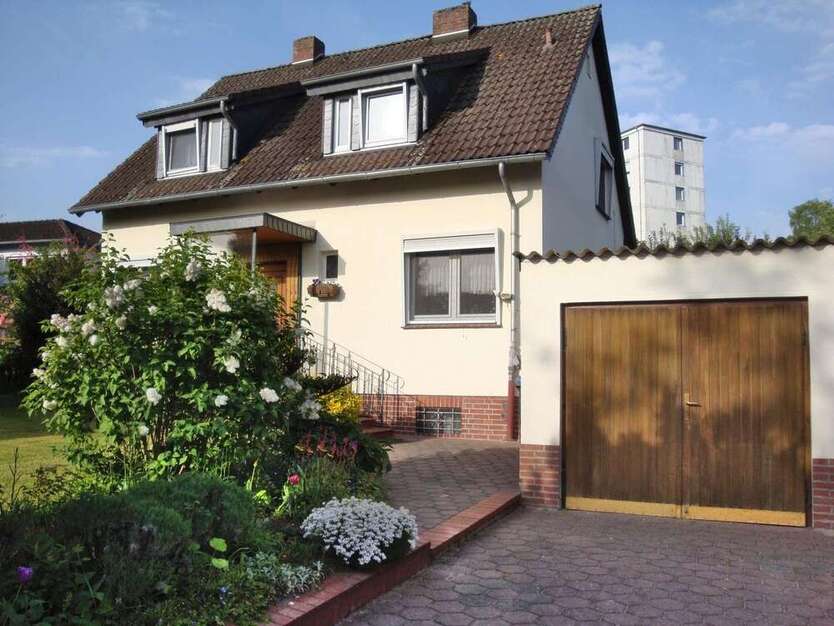 Haus zum Kaufen in Wolfsburg 245.000 € 127 m²
