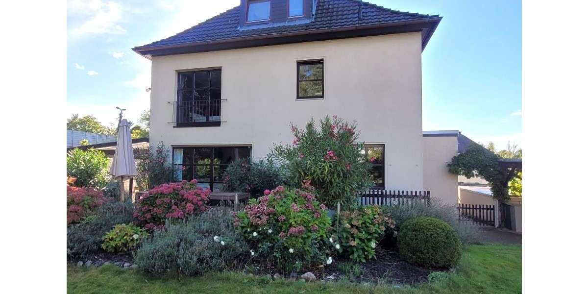 Einfamilienhaus Braunschweig / Ölper Ölper - 6 Zimmer, 260 m&sup2;, 690.000&euro; | Angebot:26974034