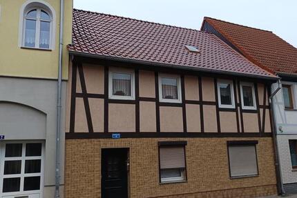 Einfamilienhaus mit großem Garten in 39387 Oschersleben 6 zimmer