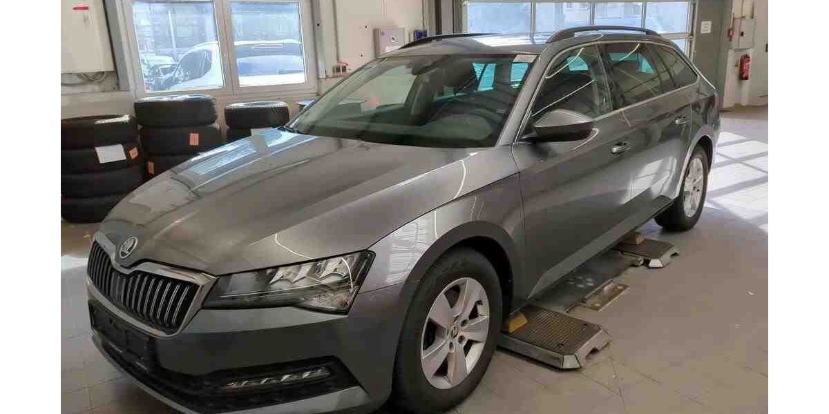 Skoda Superb 124.999 km 20.490 &euro; Braunschweig Wenden 38110