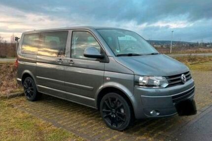 VW T5 Multivan 220.000 km 15.000 &euro; Braunschweig 38120