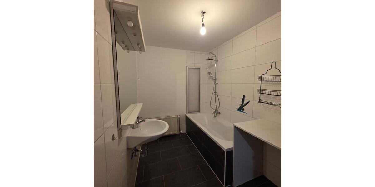 Doppelhaushälfte Gifhorn - 1 Zimmer, 92 m&sup2;, 830&euro; | Angebot:25324081